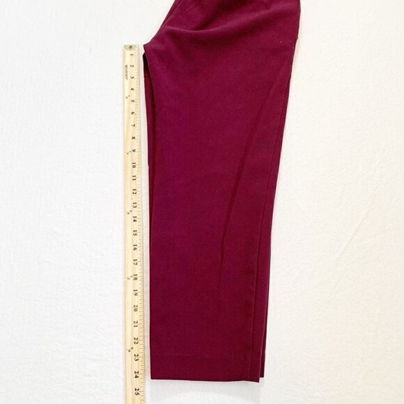 Old Navy Harper mid rise maroon crop length work dress pants - Size 6 - Picture 9 of 10